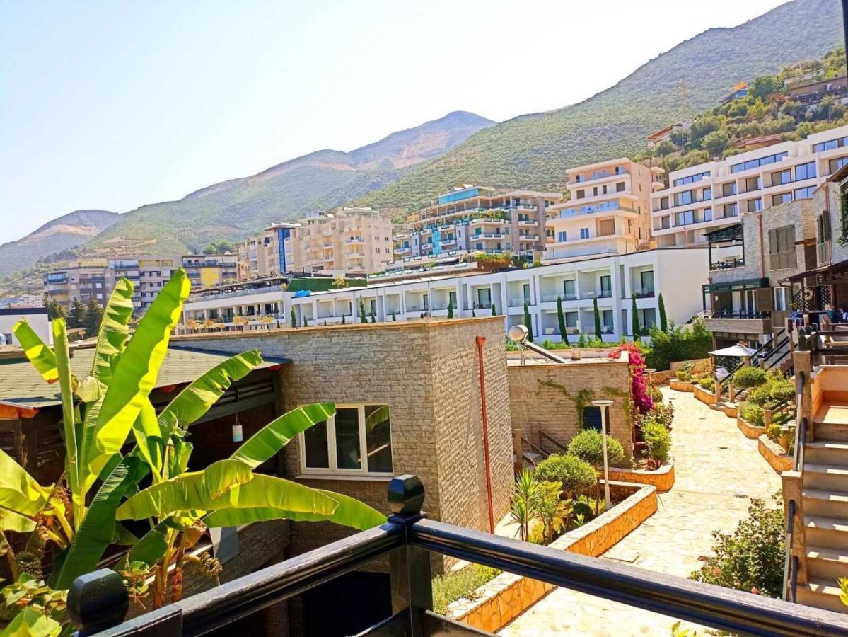 Iris Apartments Vlore Bagian luar foto