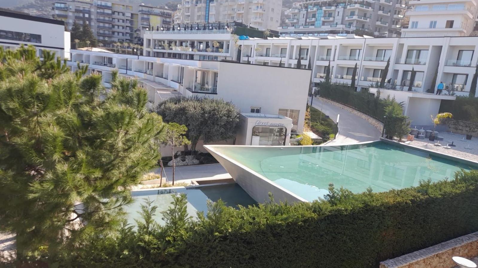 Iris Apartments Vlore Bagian luar foto